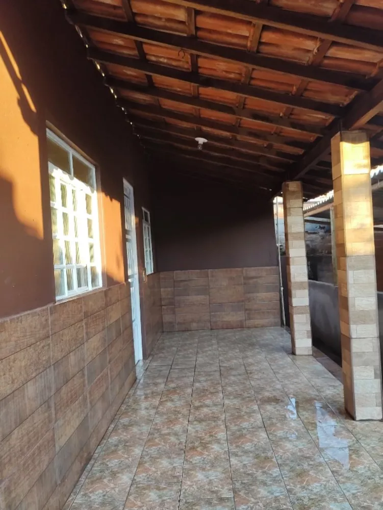 Casa à venda com 3 quartos, 360m² - Foto 3