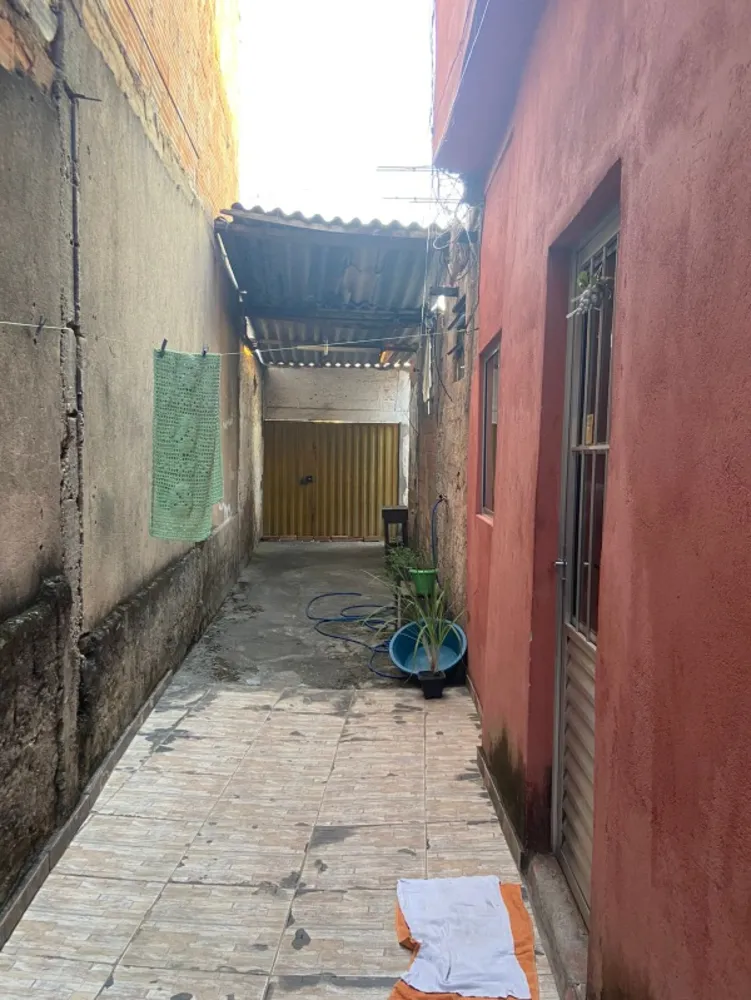 Casa, 3 quartos, 250 m² - Foto 2
