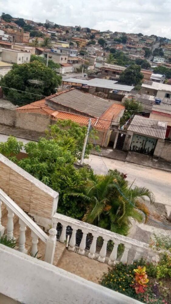 Casa, 3 quartos, 180 m² - Foto 1