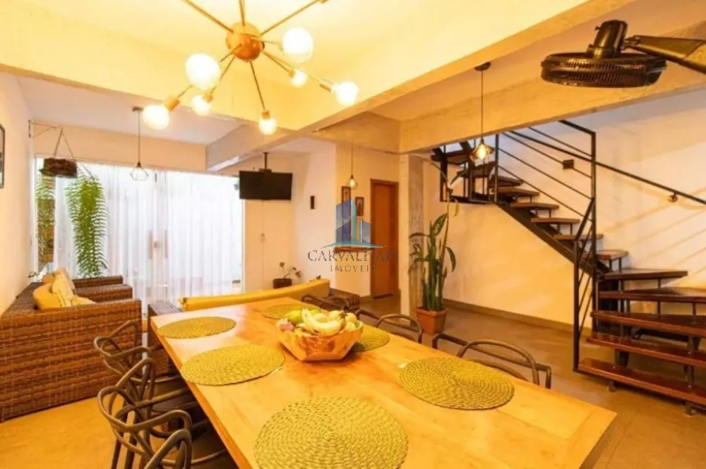 Casa, 3 quartos, 158 m² - Foto 1