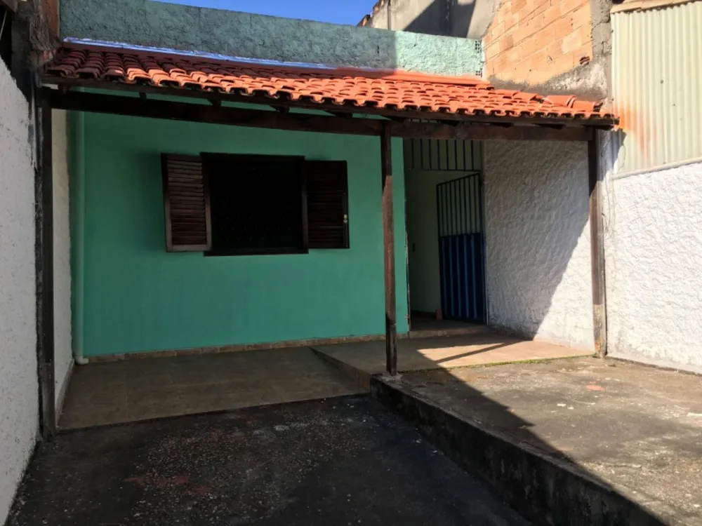 Casa, 2 quartos, 180 m² - Foto 1