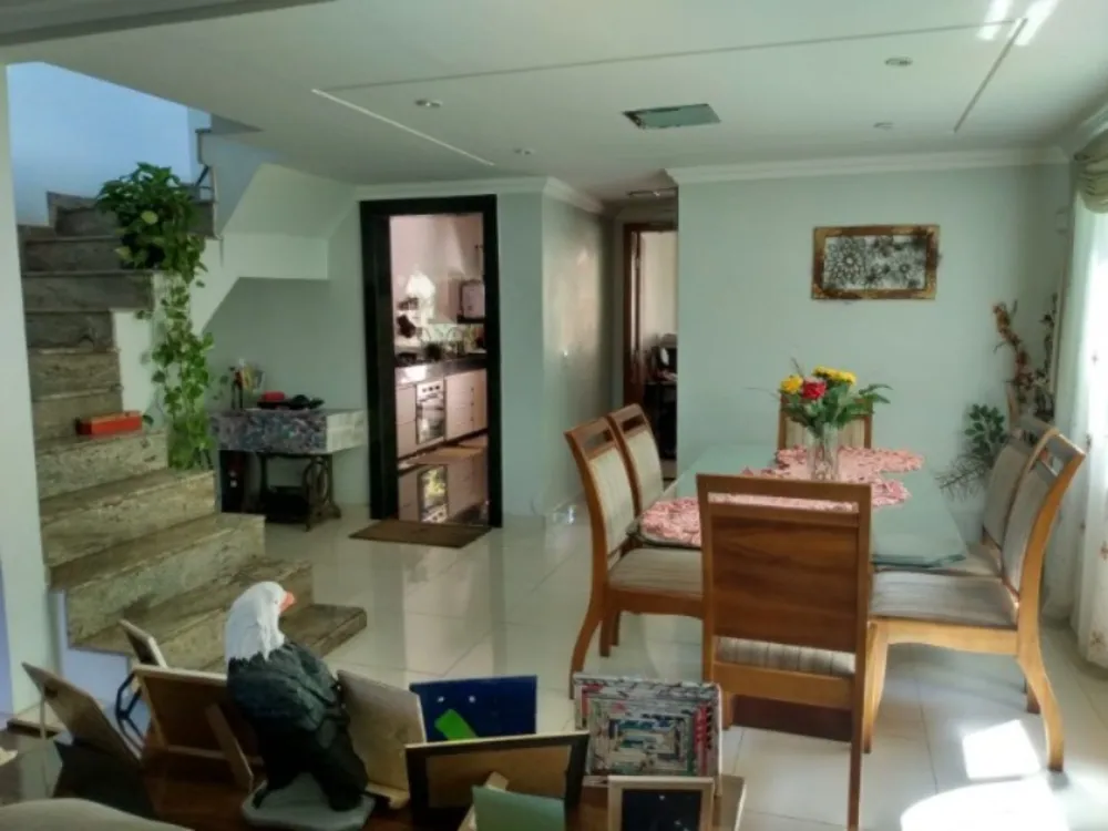 Casa, 4 quartos, 330 m² - Foto 8