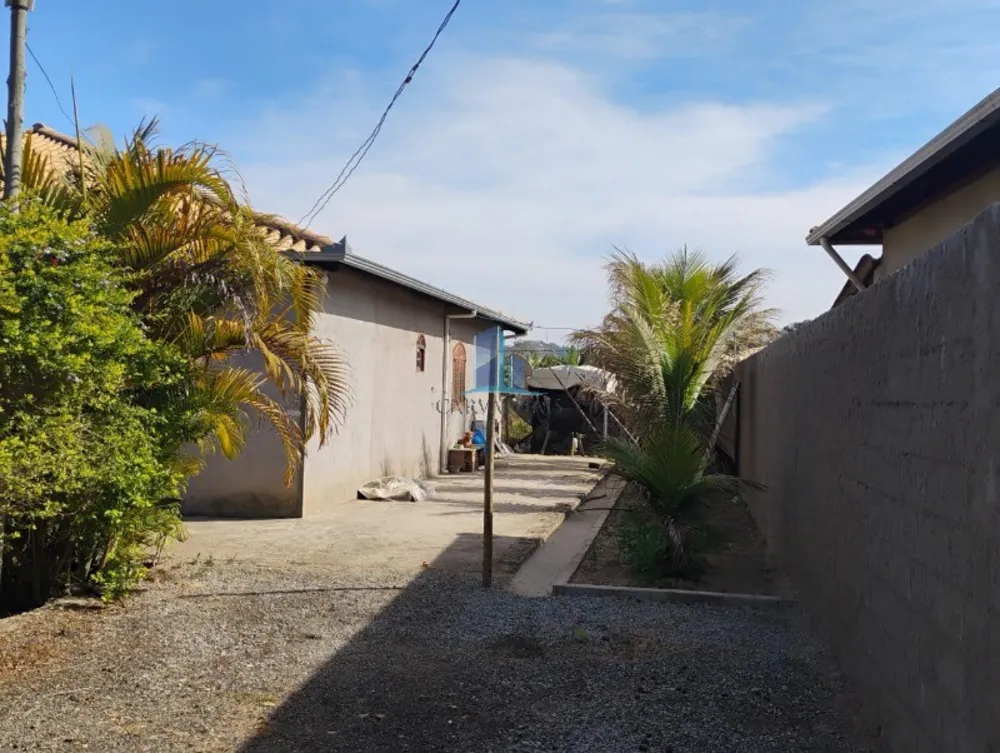 Sítio, 3 quartos, 1300 m² - Foto 2
