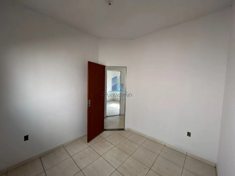 Casa, 3 quartos, 250 m² - Foto 3