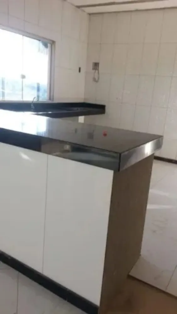 Casa, 2 quartos, 360 m² - Foto 1