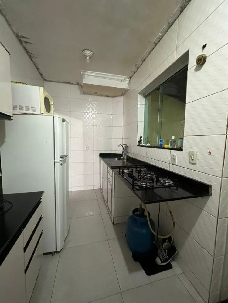 Casa à venda com 2 quartos, 100m² - Foto 4