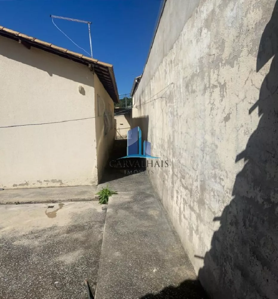 Casa à venda com 3 quartos, 200m² - Foto 21