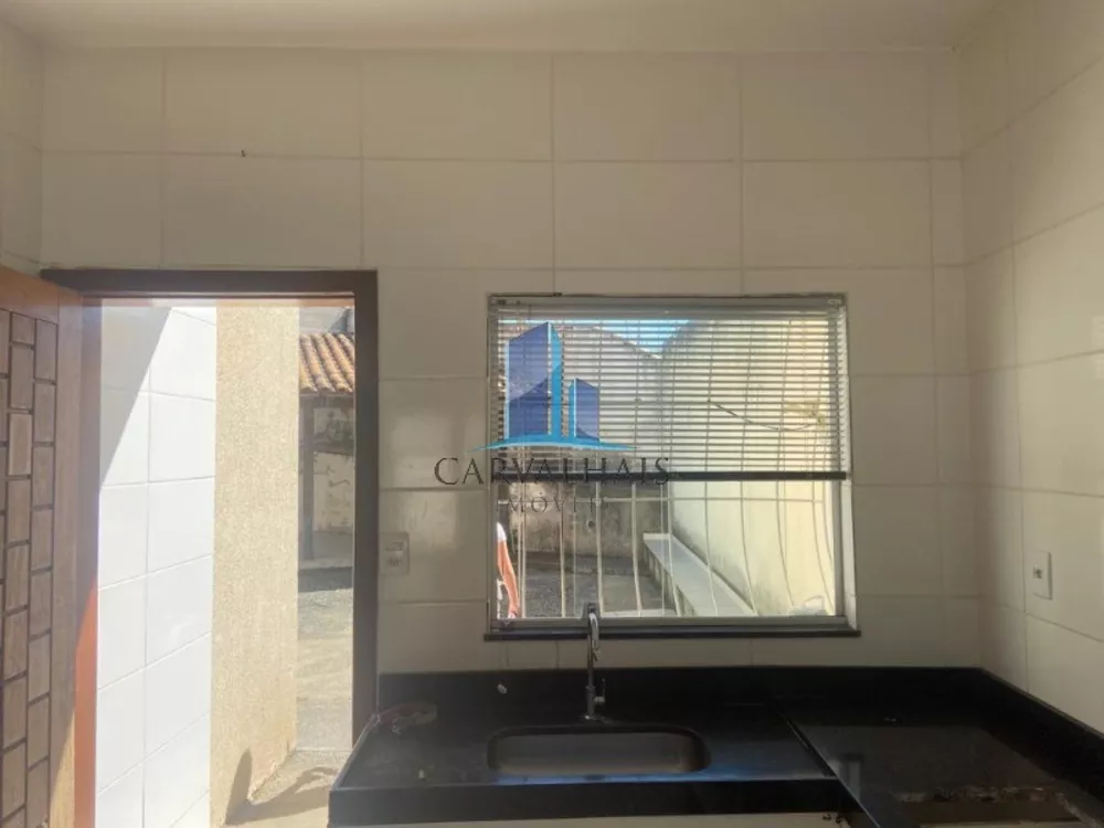 Casa à venda com 3 quartos, 200m² - Foto 11