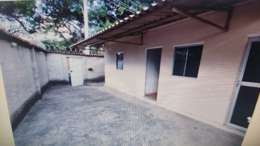 Casa, 2 quartos, 200 m² - Foto 1
