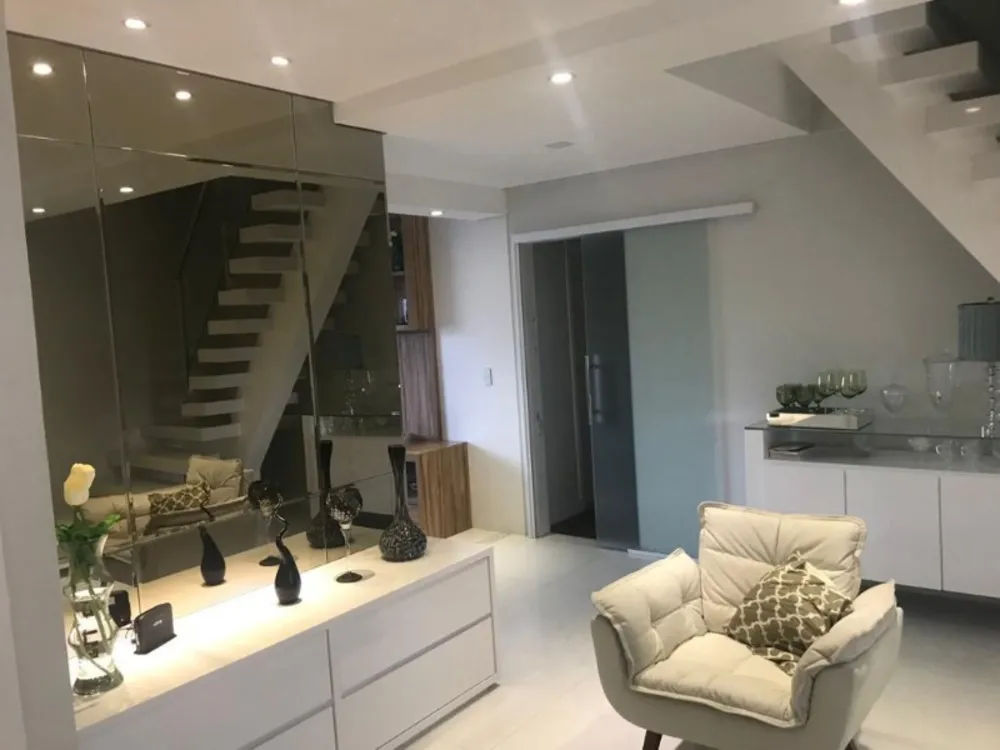Cobertura, 3 quartos, 200 m² - Foto 4
