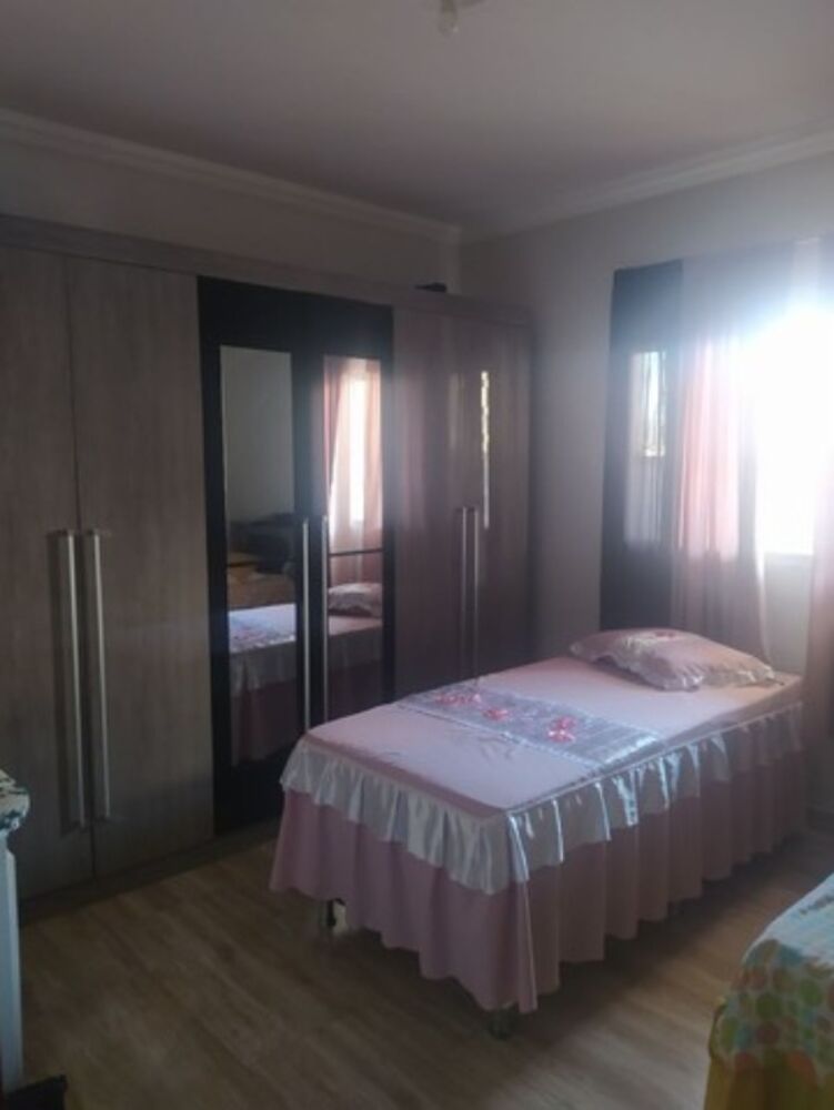 Casa à venda com 4 quartos, 110m² - Foto 7