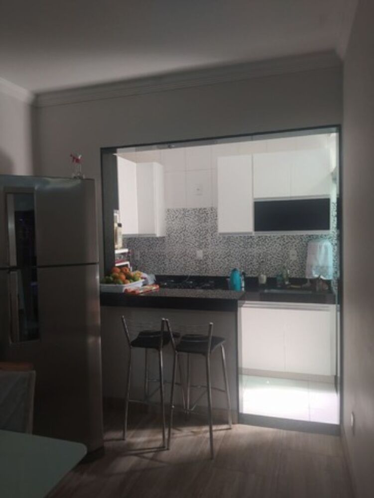 Casa à venda com 4 quartos, 110m² - Foto 12