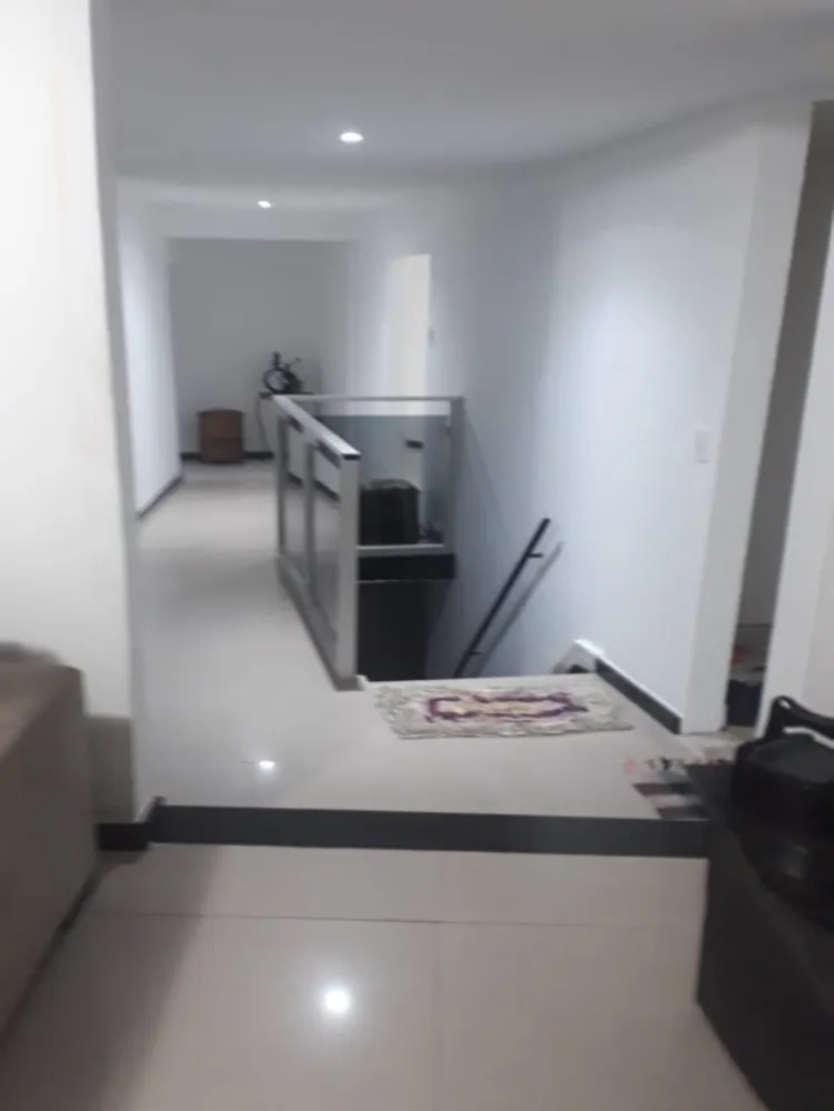Casa, 5 quartos, 220 m² - Foto 7