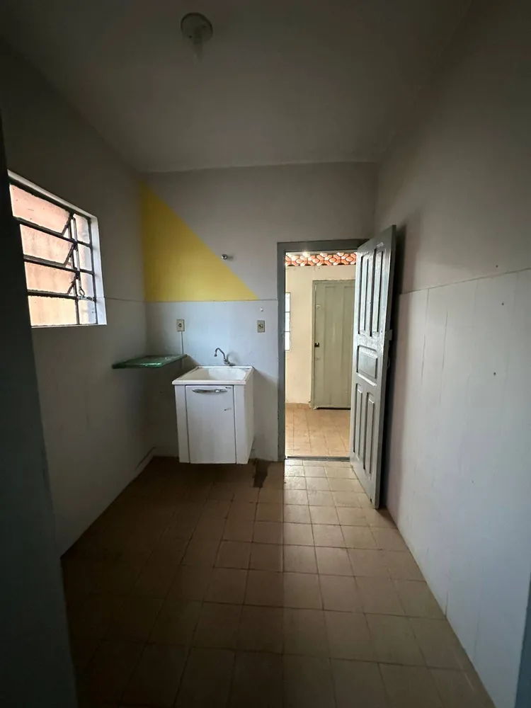 Casa, 6 quartos, 400 m² - Foto 1
