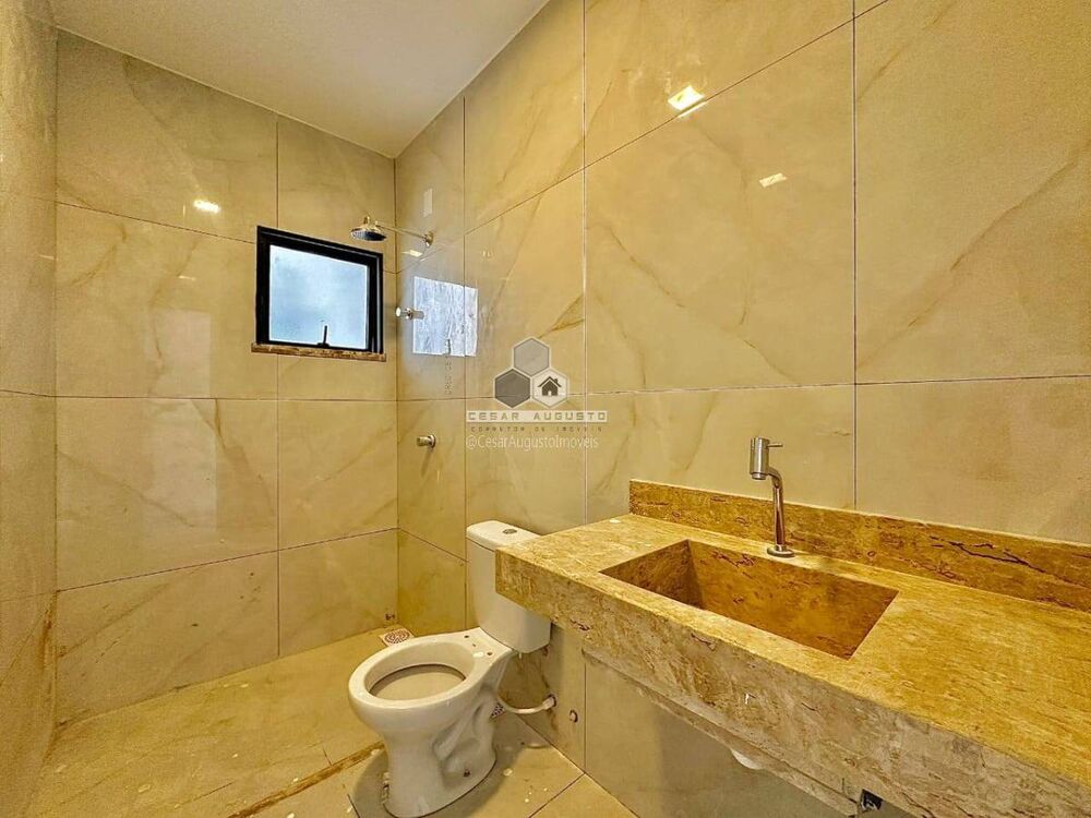 Casa à venda com 3 quartos, 98m² - Foto 4