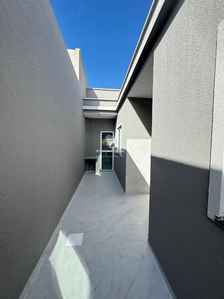 Casa à venda com 3 quartos, 93m² - Foto 4