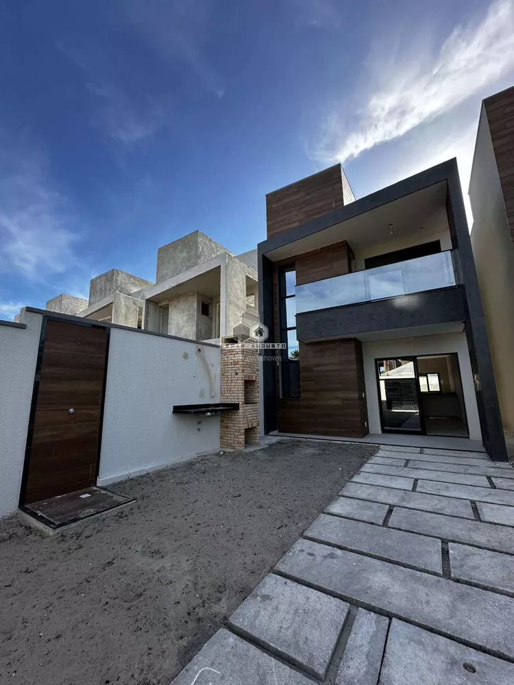 Casa, 3 quartos, 111 m² - Foto 2