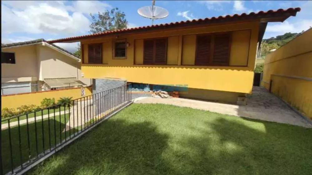 Casa, 5 quartos, 300 m² - Foto 3