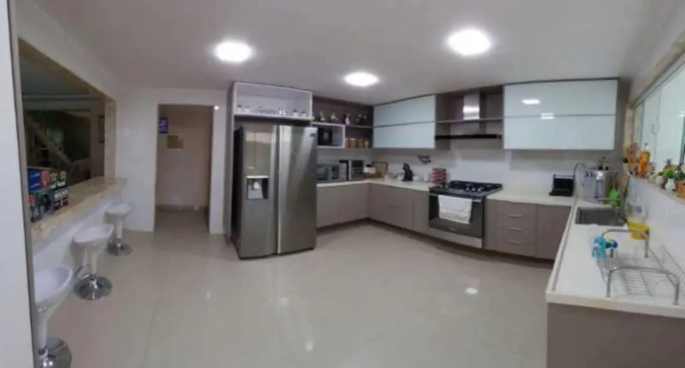 Casa, 4 quartos, 258 m² - Foto 20