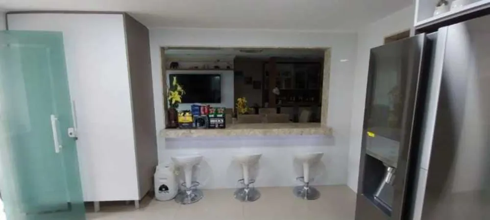 Casa, 4 quartos, 258 m² - Foto 11