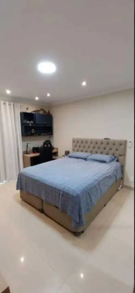 Casa, 4 quartos, 258 m² - Foto 4