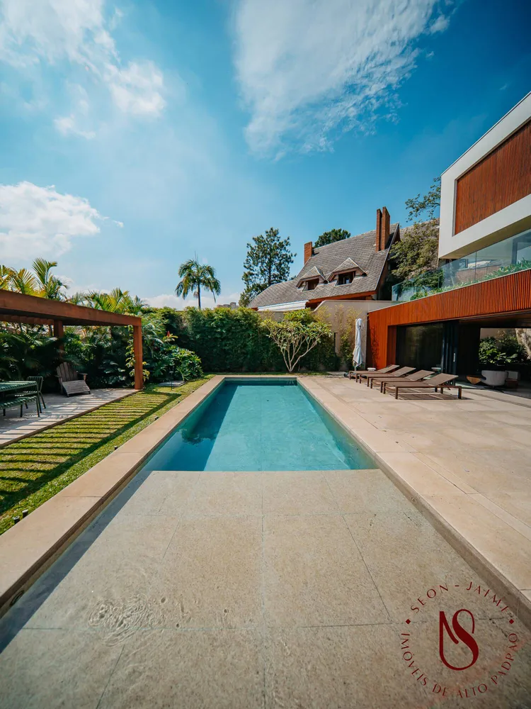 Casa, 4 quartos, 682 m² - Foto 1