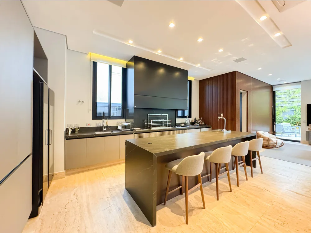 Casa, 5 quartos, 909 m² - Foto 2