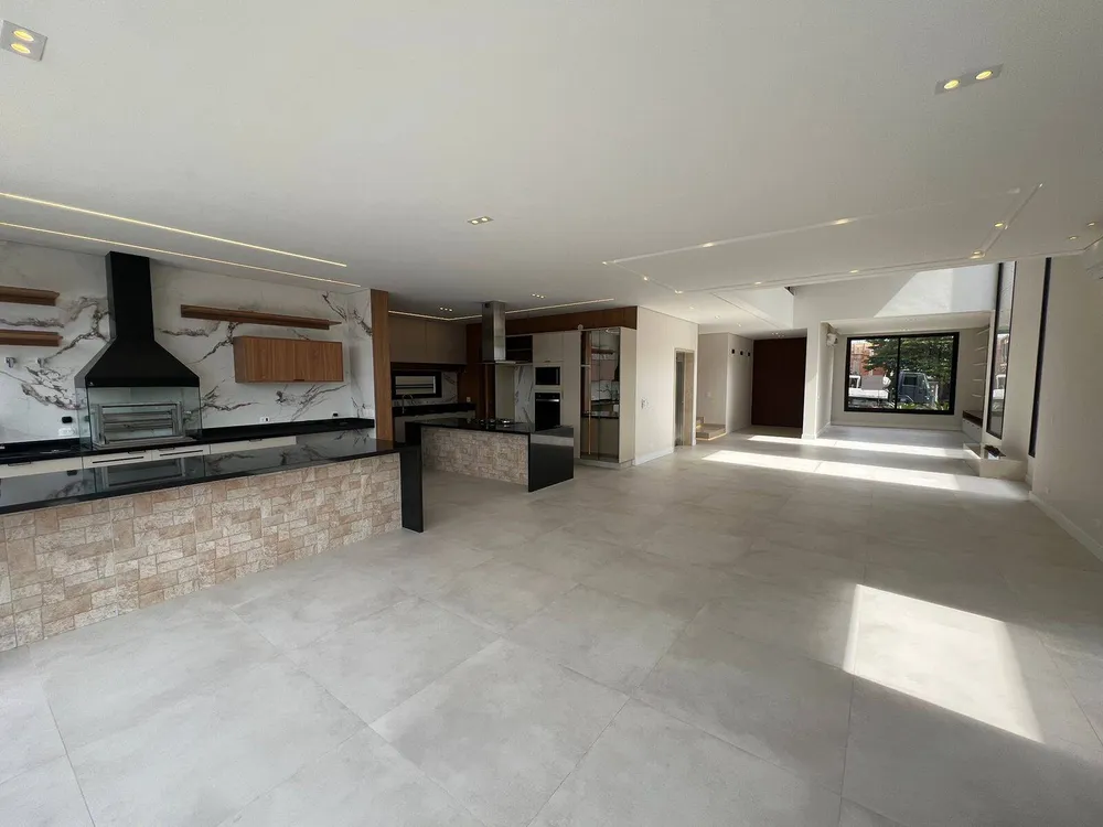 Casa, 3 quartos, 372 m² - Foto 2