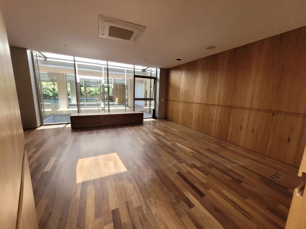 Casa, 6 quartos, 2200 m² - Foto 1