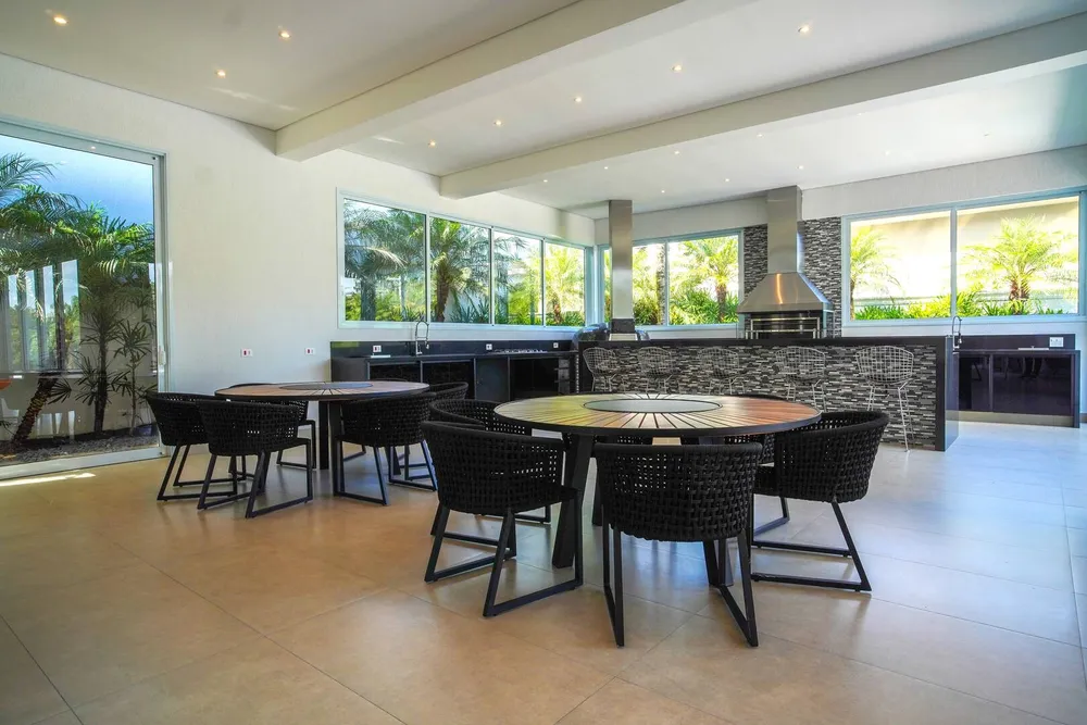 Casa, 5 quartos, 1300 m² - Foto 1