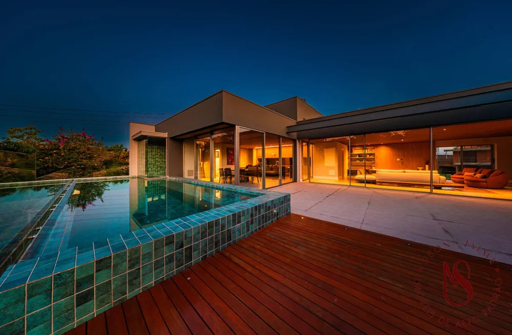 Casa, 5 quartos, 813 m² - Foto 1