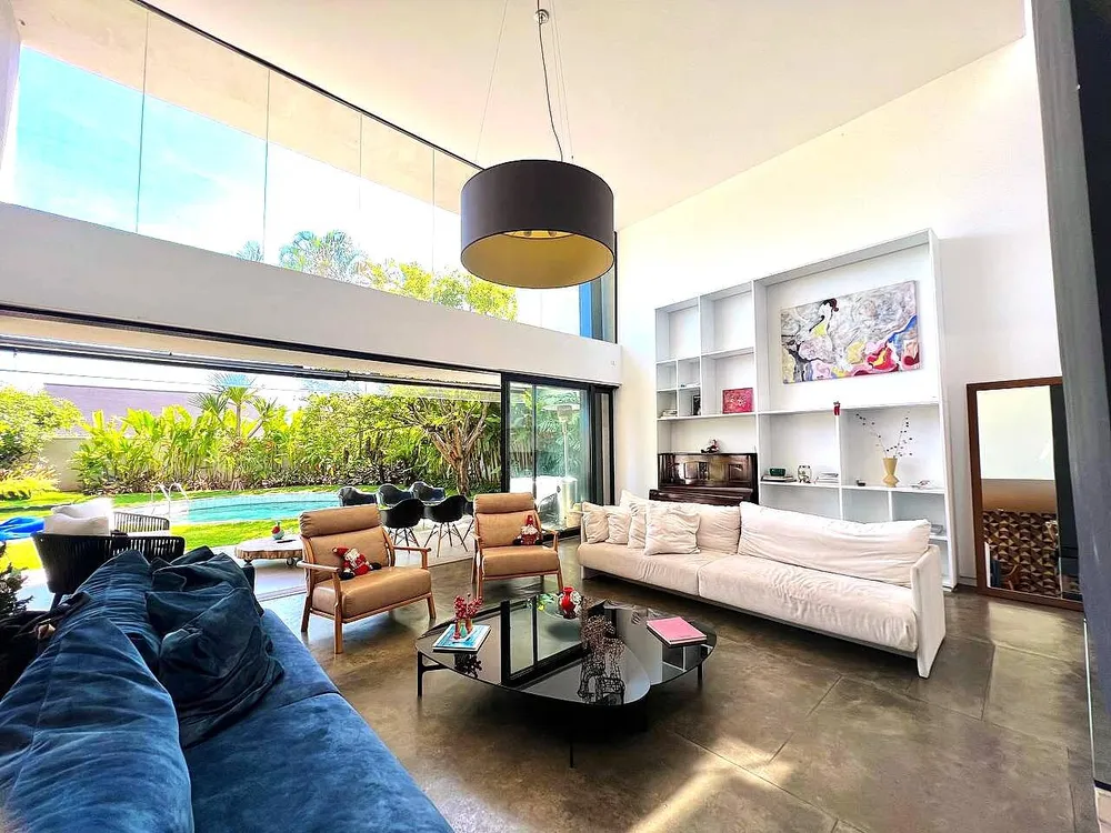 Casa, 3 quartos, 571 m² - Foto 1