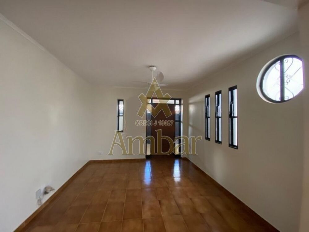 Casa à venda com 3 quartos, 187m² - Foto 4