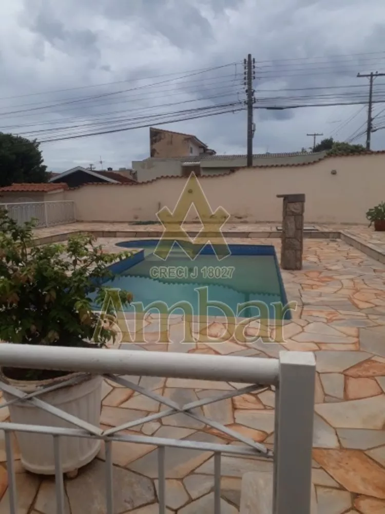 Sobrado à venda com 5 quartos, 500m² - Foto 1