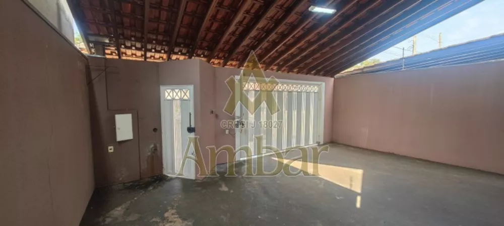 Casa à venda com 3 quartos, 151m² - Foto 1