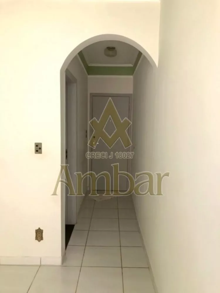 Apartamento à venda com 2 quartos, 67m² - Foto 1