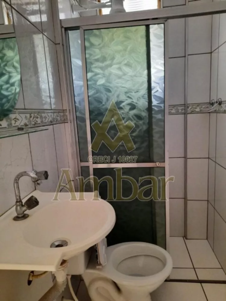 Apartamento à venda com 2 quartos, 42m² - Foto 2