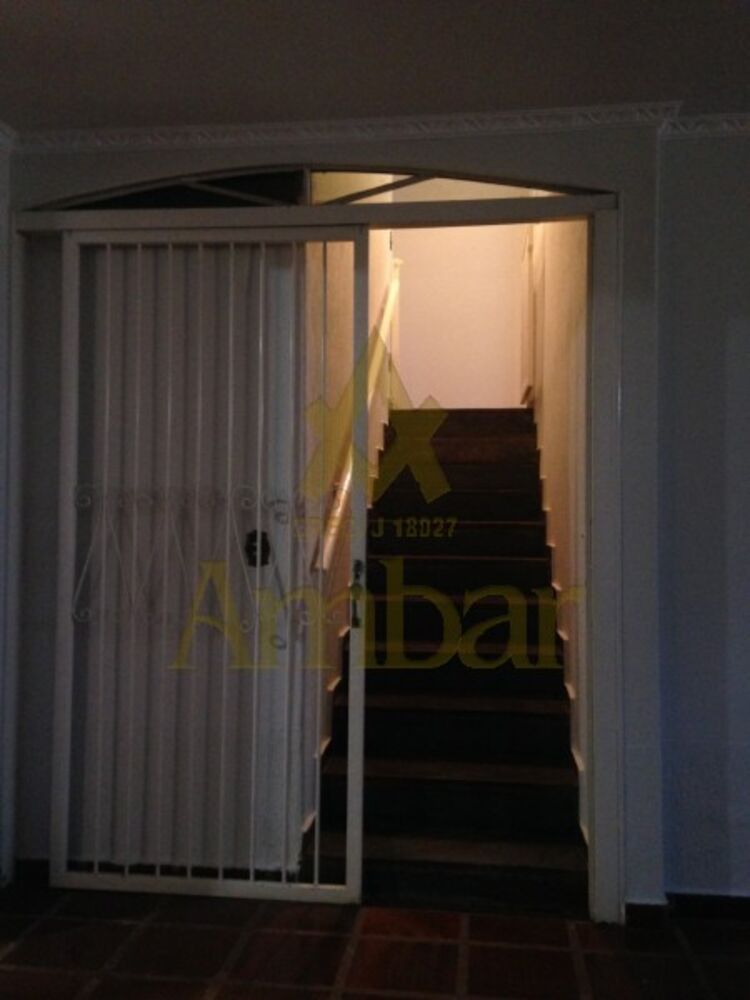 Sobrado à venda com 3 quartos, 330m² - Foto 5