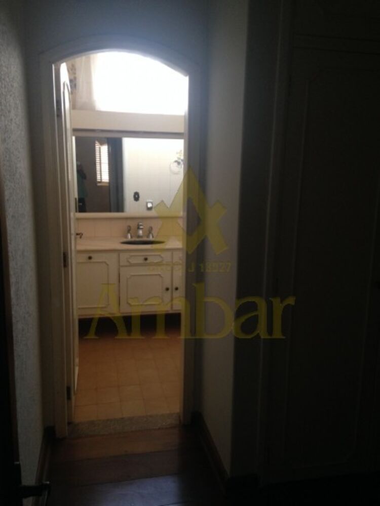 Sobrado à venda com 3 quartos, 330m² - Foto 19