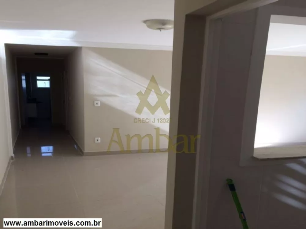 Apartamento à venda com 2 quartos, 70m² - Foto 4