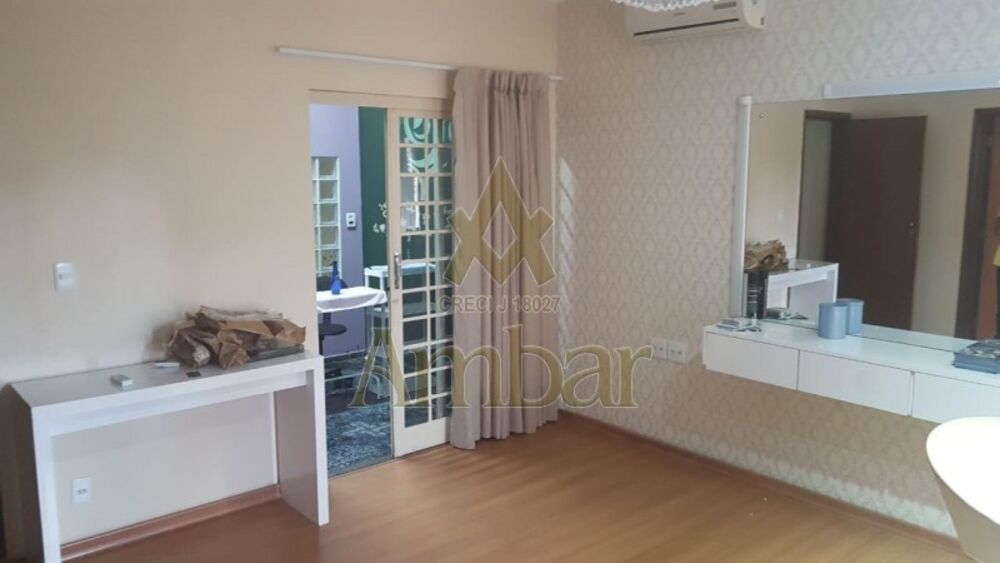 Casa para alugar com 3 quartos, 300m² - Foto 11