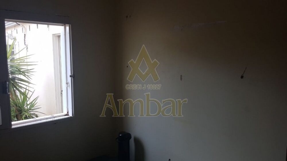 Casa para alugar com 3 quartos, 300m² - Foto 4