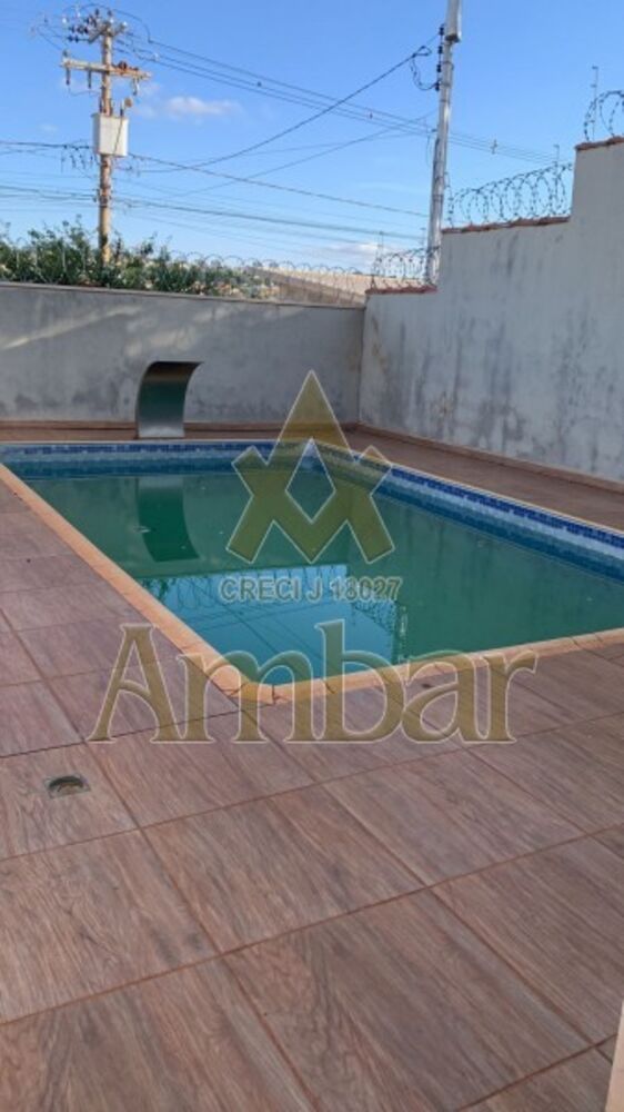 Casa à venda com 3 quartos, 400m² - Foto 1