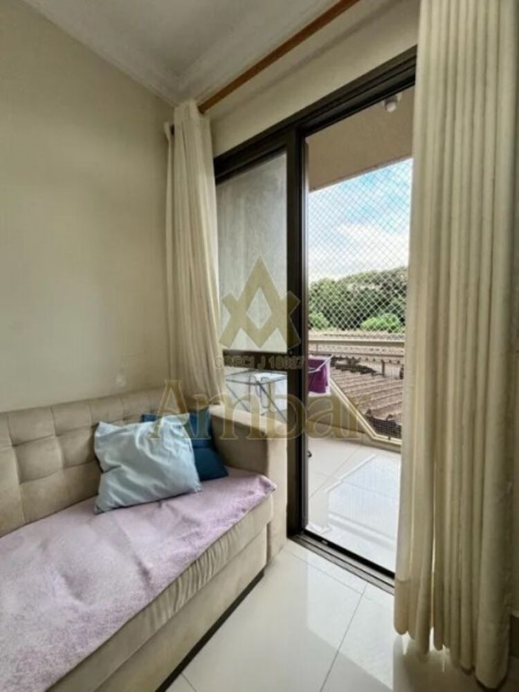 Apartamento à venda com 3 quartos, 80m² - Foto 2