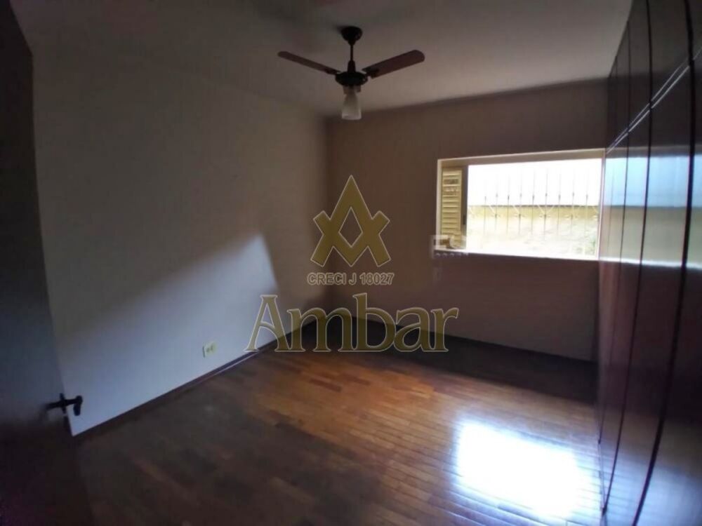 Casa para alugar com 3 quartos, 228m² - Foto 4