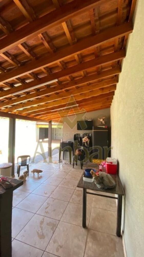 Casa à venda com 1 quarto, 70m² - Foto 2