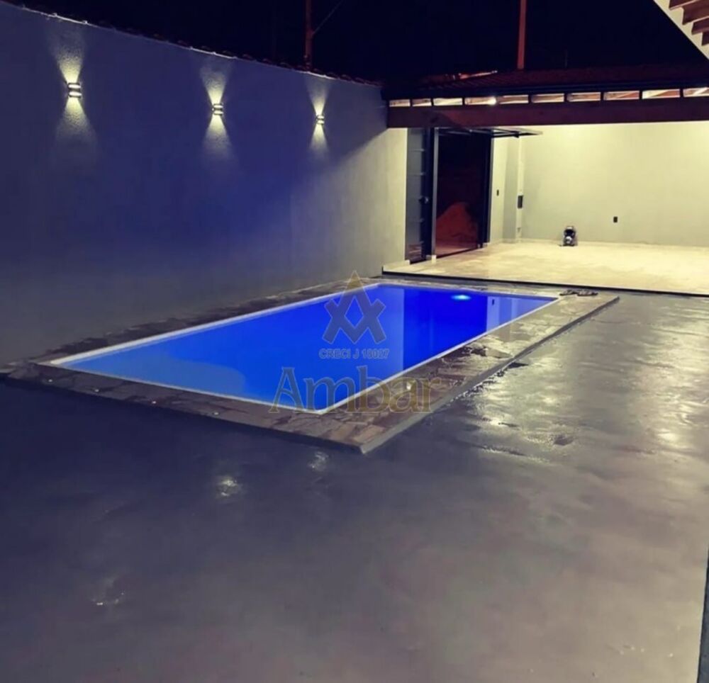 Casa à venda com 1 quarto, 70m² - Foto 1