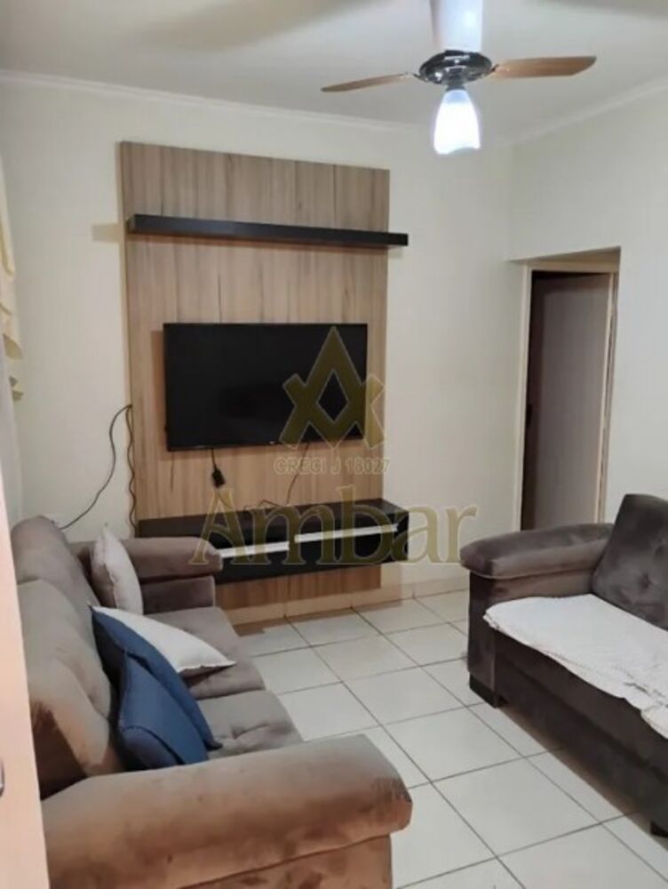 Casa à venda com 3 quartos, 159m² - Foto 1
