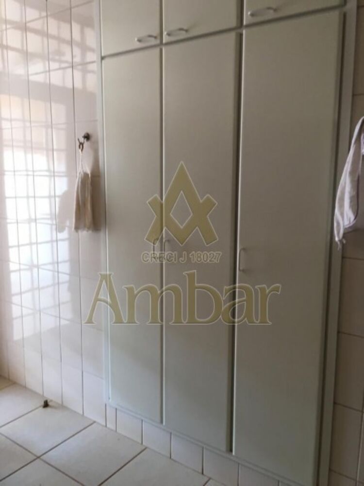 Casa à venda com 3 quartos, 230m² - Foto 3