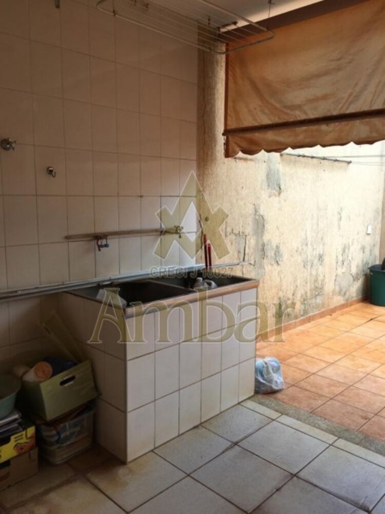 Casa à venda com 3 quartos, 230m² - Foto 6